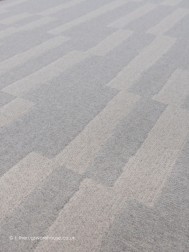 Split Grey Rug - Thumbnail - 6