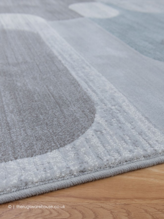 Square Graphics Rug - 5
