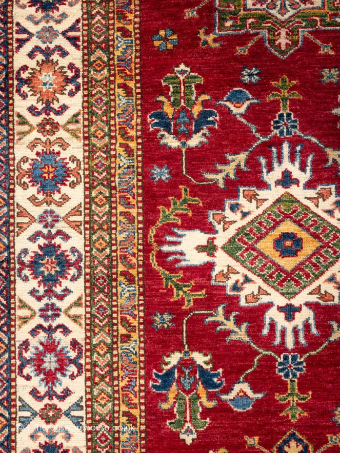 Fine Kazak 10385 Rug - 7