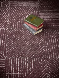 Geo Metric Berry Rug - Thumbnail - 3