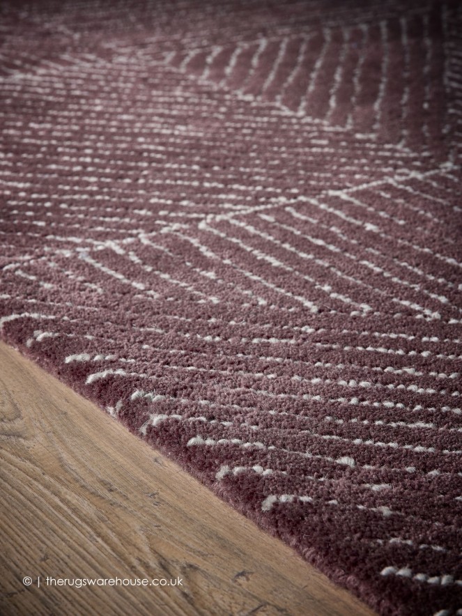 Geo Metric Berry Rug - 4
