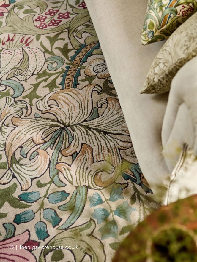 Golden Lilly Green Rug - 3