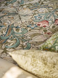 Golden Lilly Green Rug - Thumbnail - 4