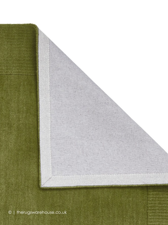 Windsor Border Green Rug - 9