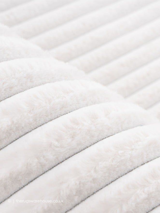 Splush Ivory Rug - 3