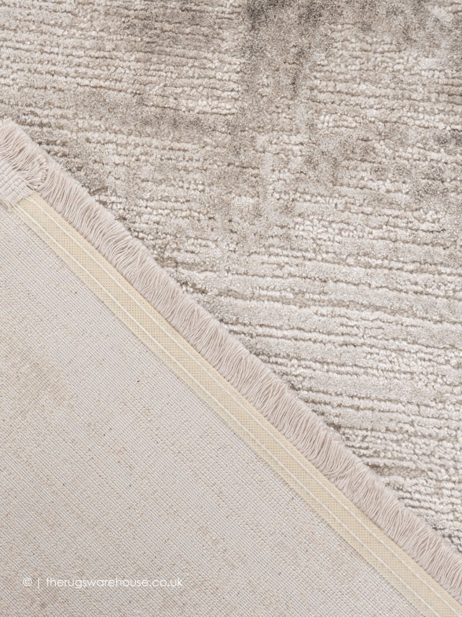 Veymont Silver Rug - 4