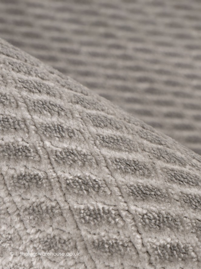 Gerland Silver Rug - 3