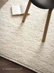 Welfor Cream Rug - Thumbnail - 3