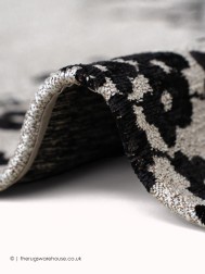 Sakura Night Snow Rug - Thumbnail - 4