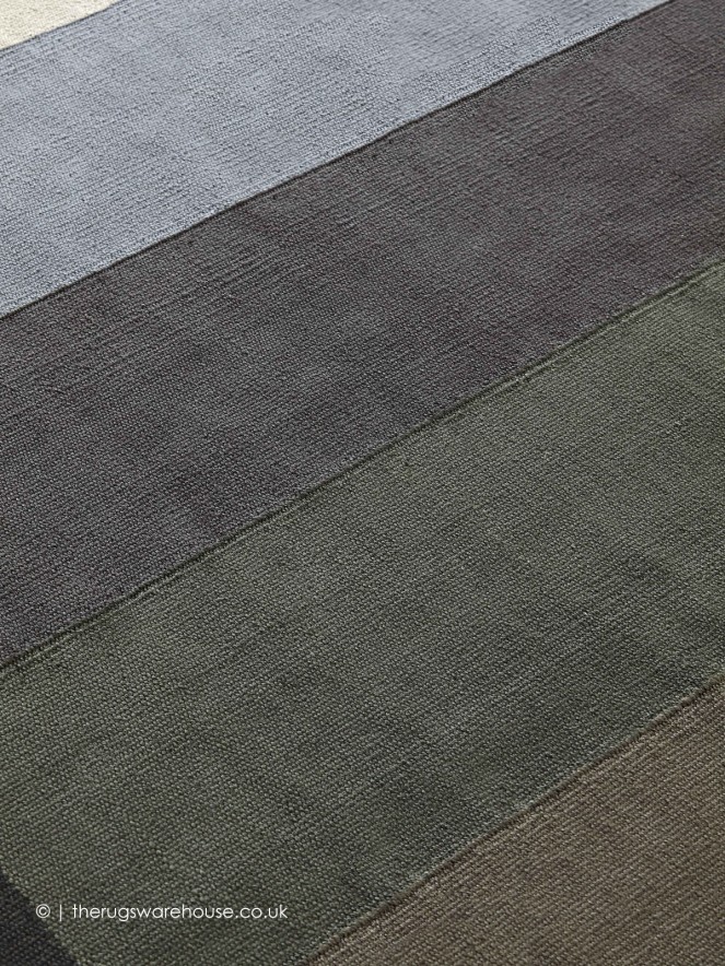 Diamondoor Green Rug - 3