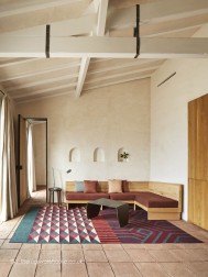 Ndebele Red Rug - Thumbnail - 2