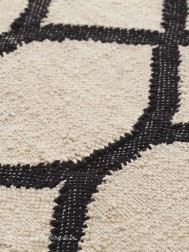 Rodas Cream Black Rug - Thumbnail - 4