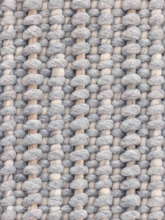 Goz Kiri Rug - 11
