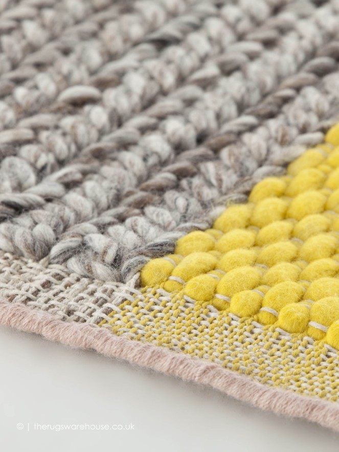 Mangaspace Cross Yellow Rug - 3