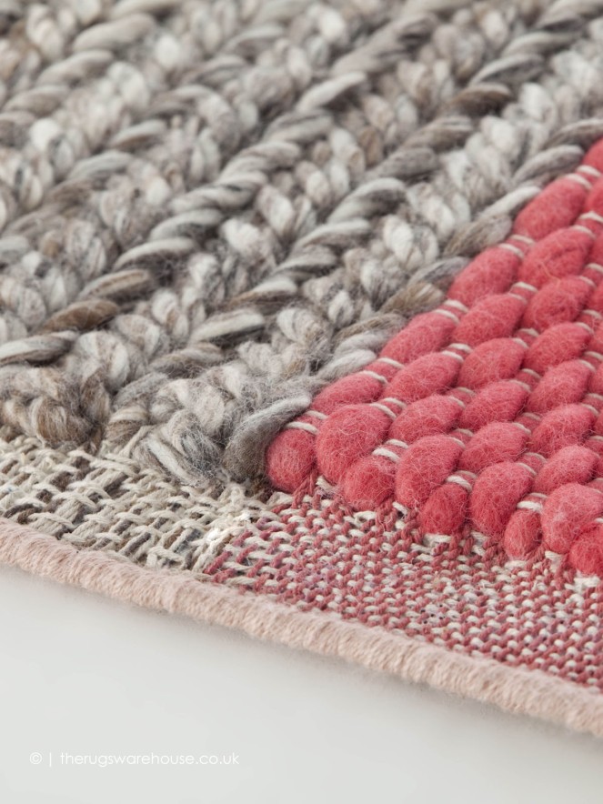 Mangaspace Cross Coral Rug - 3