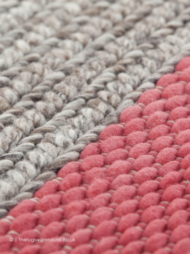 Mangaspace Cross Coral Rug - 4