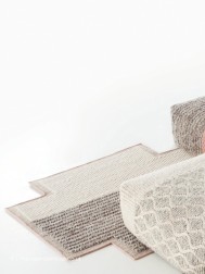 Mangaspace Cross Ivory Rug - Thumbnail - 2