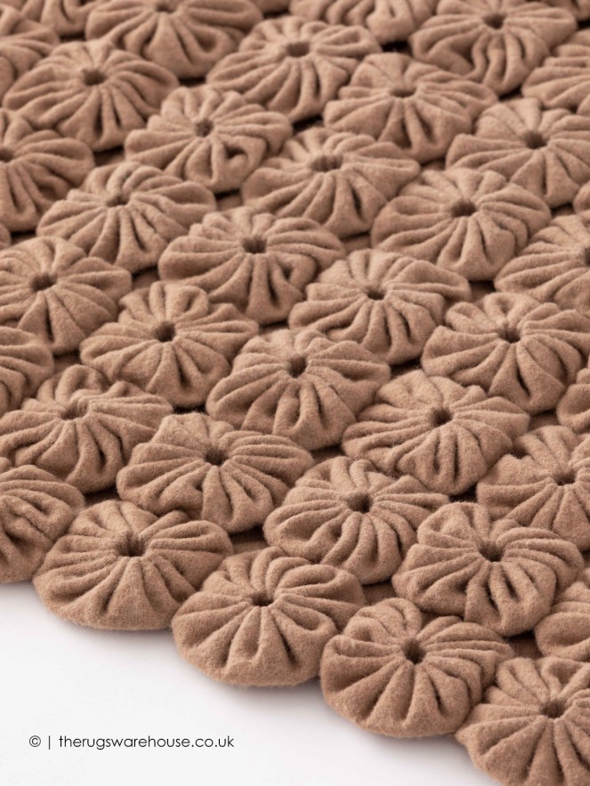 Momos Camel Rug - 9