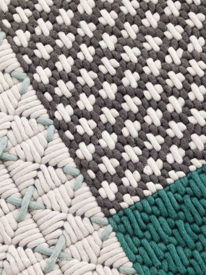 Silai Green Rug - 10