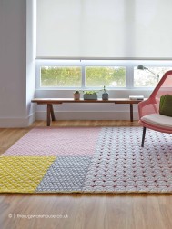 Silai Rose Rug - Thumbnail - 3