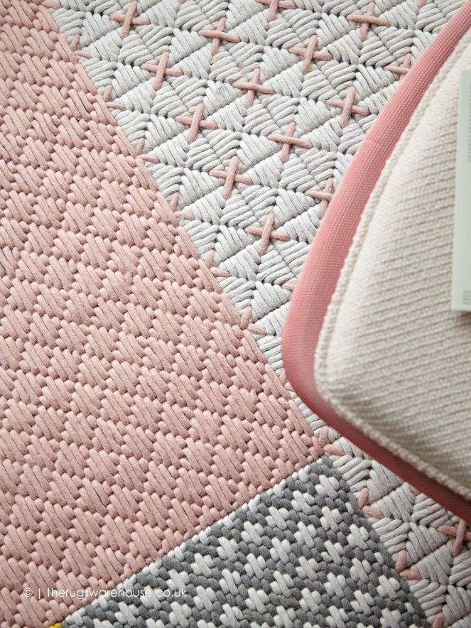 Silai Rose Rug - 4