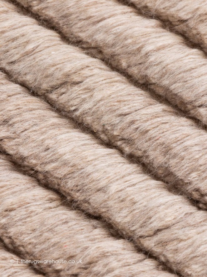 Linsvy Brown Rug - 4