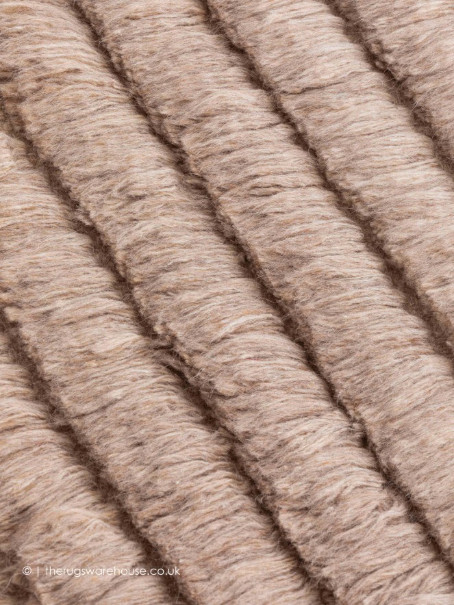 Linsvy Brown Rug - 5