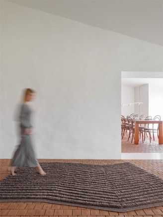Linsvy Dark Taupe