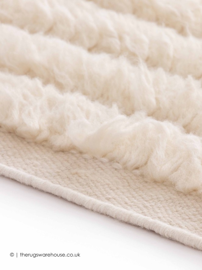 Linsvy White Rug - 6