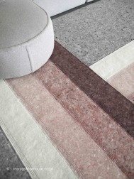 Nuanceas Burgundy Rug - Thumbnail - 4