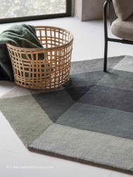 Diamond Green Rug - Thumbnail - 4