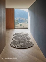 Giro Vertical Black Rug - Thumbnail - 2