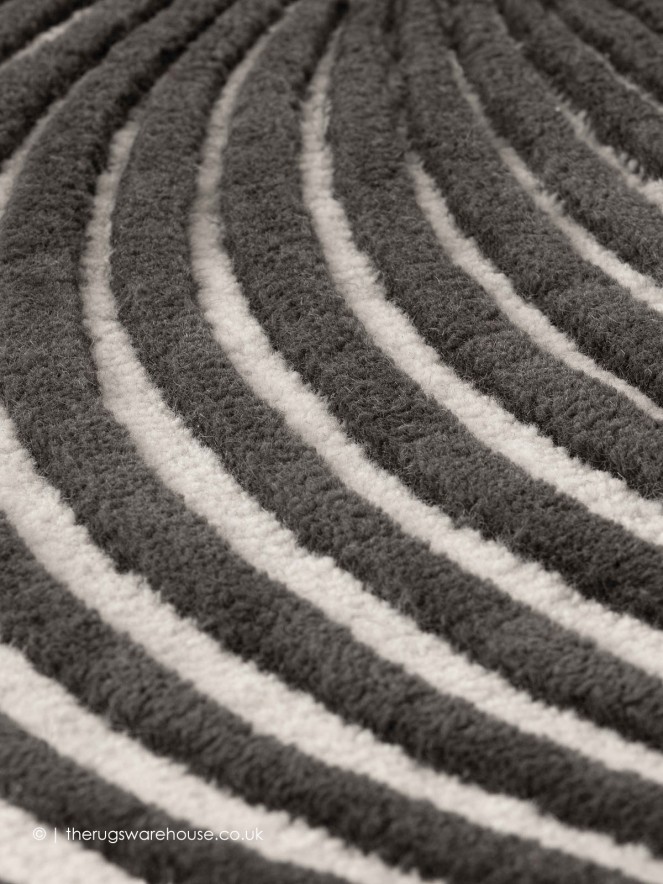 Giro Vertical Black Rug - 5