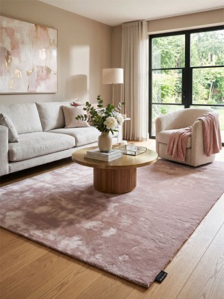Dominica Pink