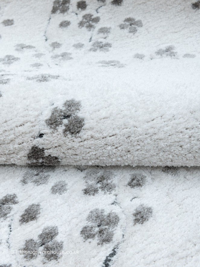 Winter Sakura Rug - 5