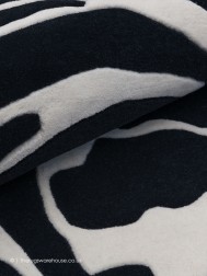 Zebra Zulu Circle Rug - Thumbnail - 4