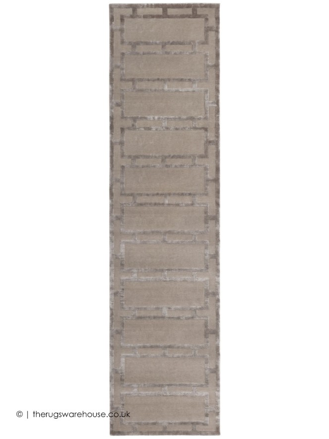Aspen Chic Runner - 7