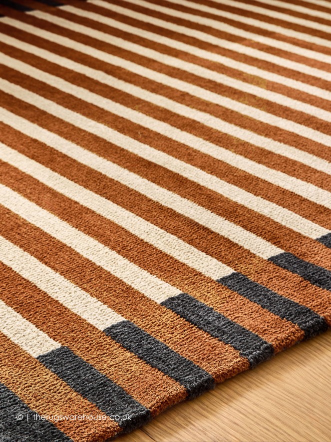 Lois Rug - 4