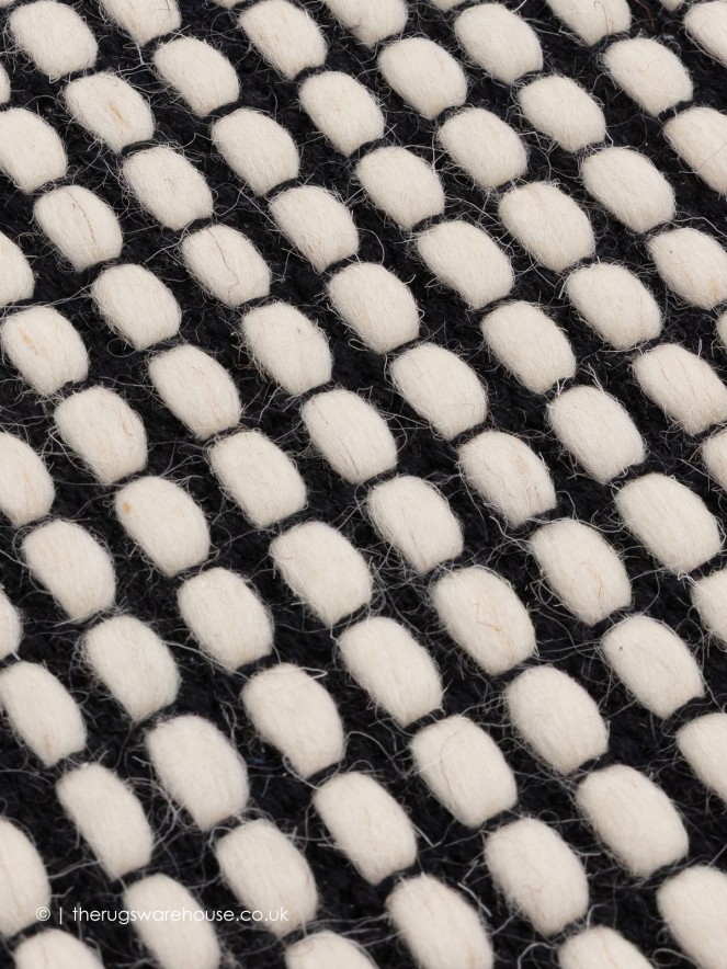 Mac Bobble Mono Rug - 4