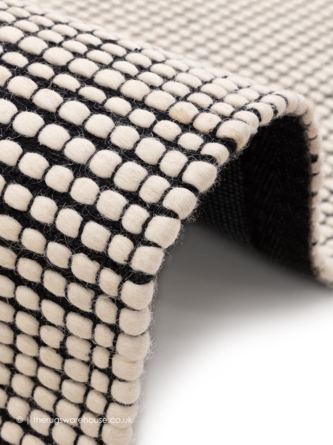 Mac Bobble Mono Rug - 5