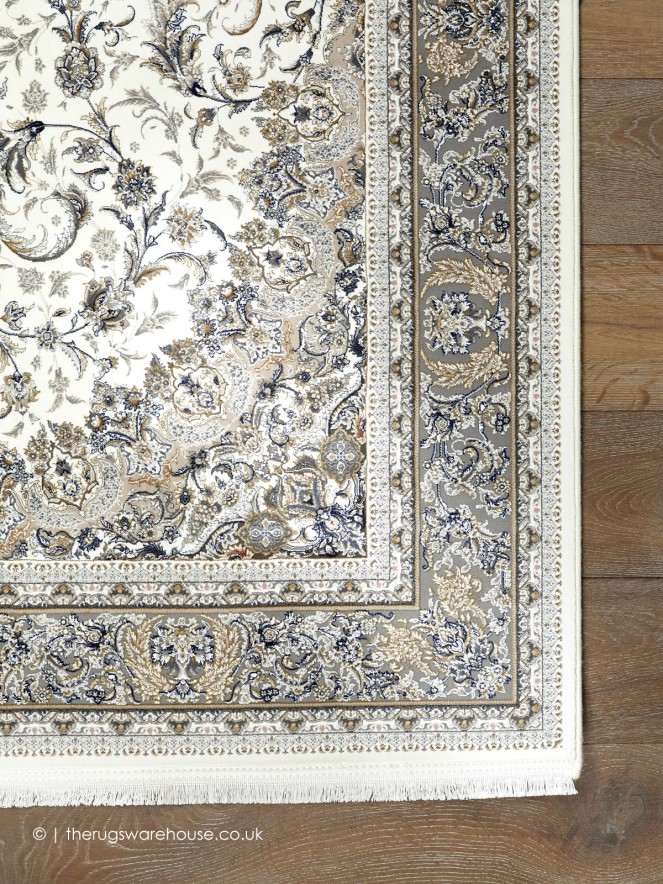 Almas Rug - 4