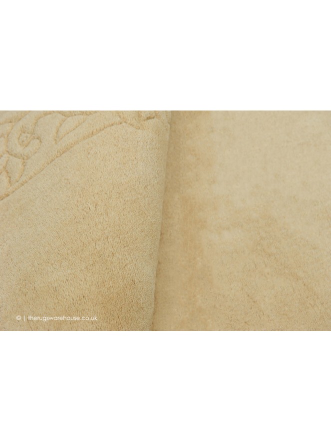Royale Lux Beige Runner - 4